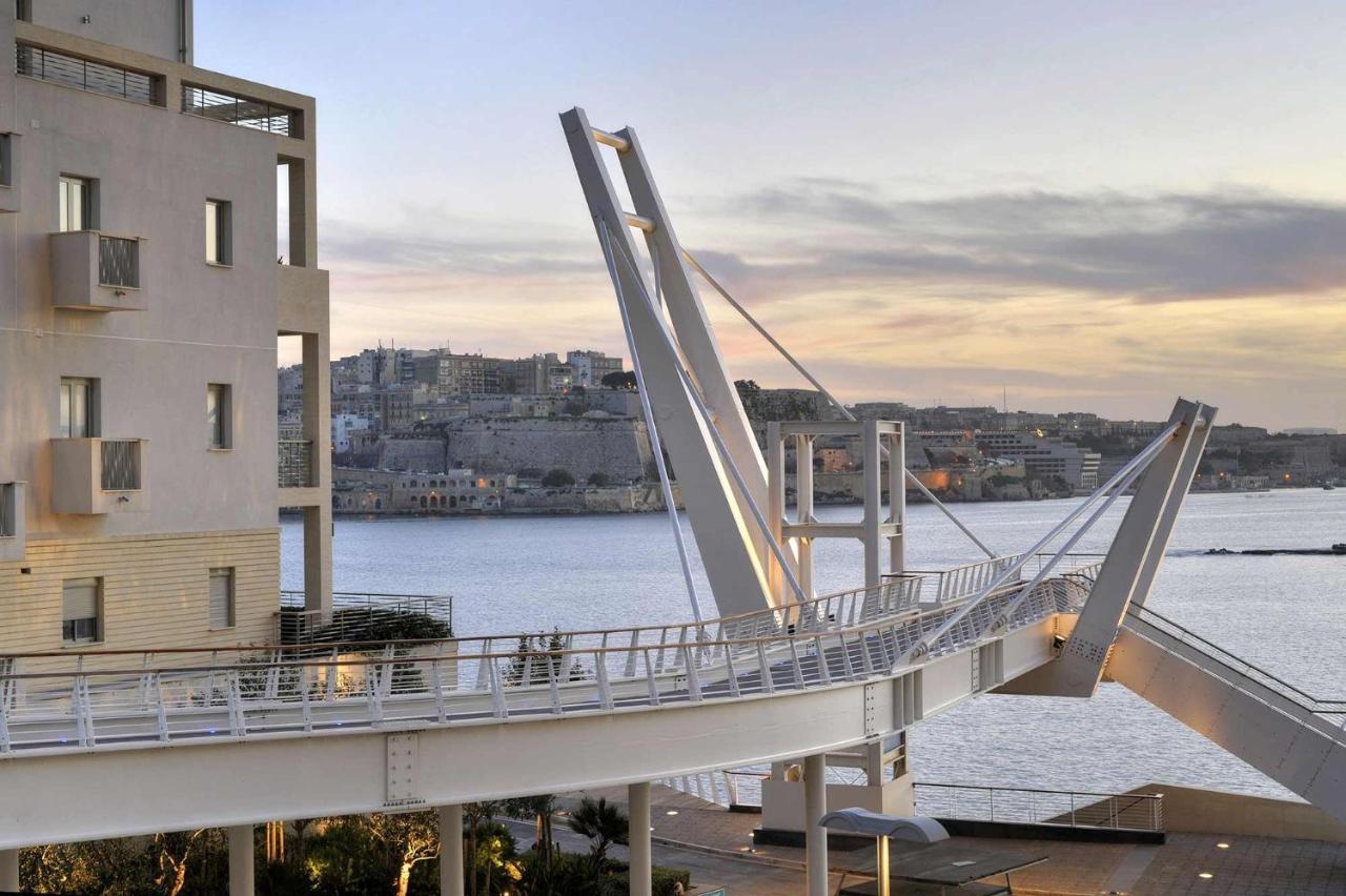 Modern 3 Bedroom Apartment In Central Sliema Exterior photo