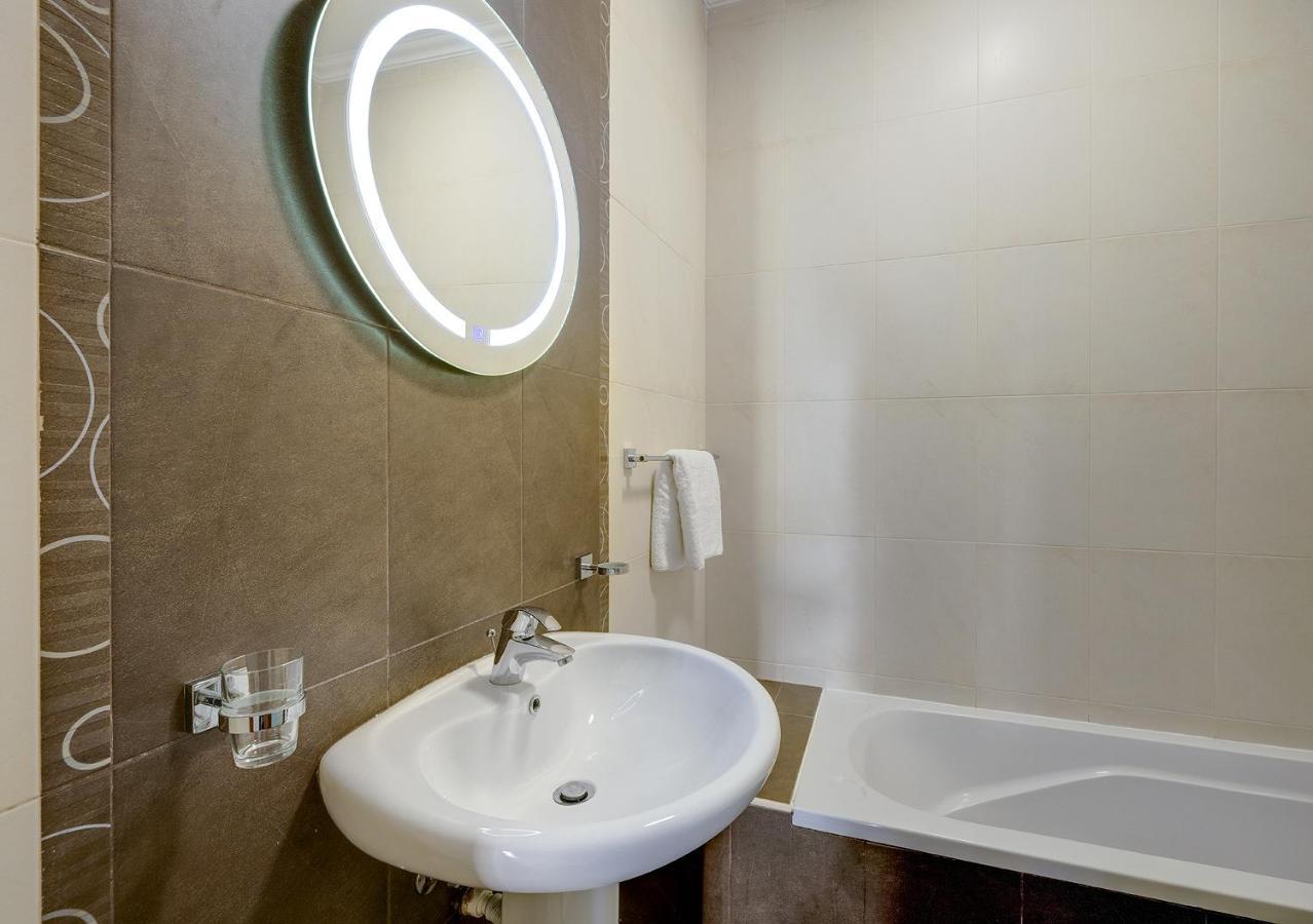 Modern 3 Bedroom Apartment In Central Sliema Exterior photo